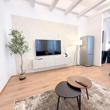 Lyfie - Stopover - Zentral Appartement *